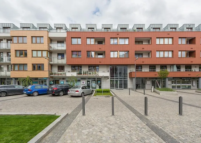 Garnizon Modern With Parking & Balcony * غدانسك